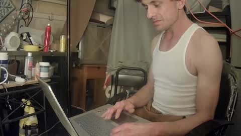 Snapshot of 4u2keeplockedup chatting on October 2025 11:09:01 AM 4u2keeplockedup online show from October 2025 11:09:01 AM