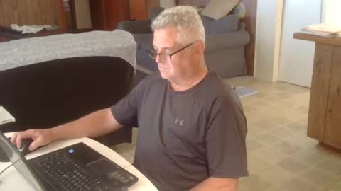 Snapshot of 55mnc chatting on October 2025 05:13:02 PM Joe online show from October 2025 05:13:02 PM