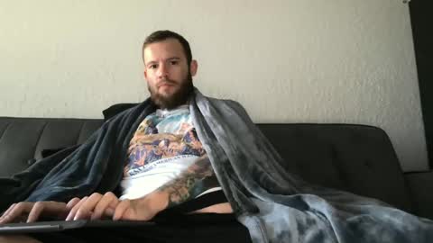 Snapshot of 662am chatting on January 2025 05:51:01 PM the662am online show from January 2025 05:51:01 PM