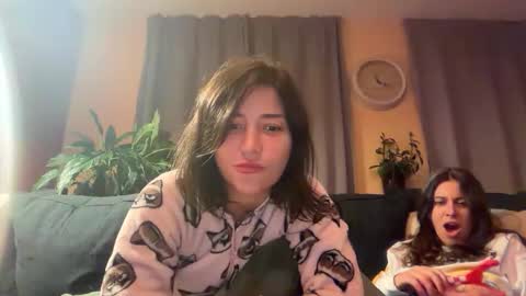 Snapshot of 666xxxlucianalxxx999 chatting on September 2025 09:19:02 PM Little Shy Girl online show from September 2025 09:19:02 PM
