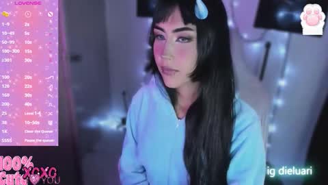  luarii   online show from September 2025 04:22:01 AM
