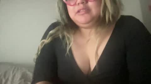 Snapshot of 69candyflowers chatting on January 2025 02:45:02 AM 69candyflowers online show from January 2025 02:45:02 AM