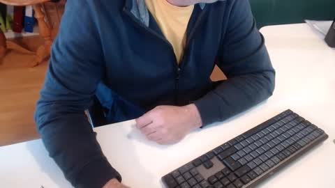 Snapshot of 69pifpaf chatting on January 2025 09:19:01 AM 69pifpaf online show from January 2025 09:19:01 AM