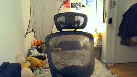 maude online show from April 2026 03:04:02 AM