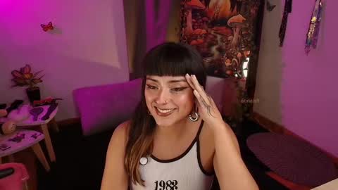 Snapshot of 6briela9 chatting on October 2025 09:01:01 PM B R I E L A online show from October 2025 09:01:01 PM