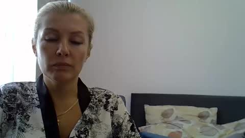 6siren online show from October 2025 08:34:02 AM