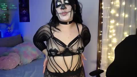 Snapshot of 77scarlett chatting on October 2025 04:59:01 AM Scarlett online show from October 2025 04:59:01 AM