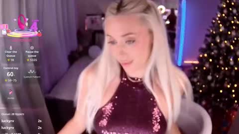 Loren Wood online show from February 2026 03:45:02 PM