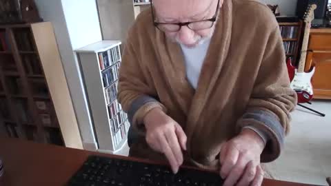  Papi  online show from March 2025 10:33:02 AM