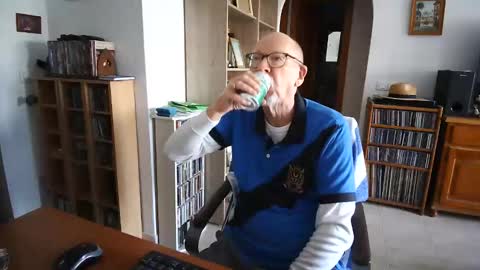  Papi  online show from April 2026 12:49:01 PM