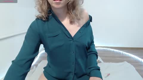 Snapshot of 8000_boginya chatting on February 2025 02:47:02 AM 8000 Boginya online show from February 2025 02:47:02 AM