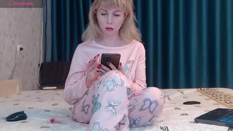 8000 Boginya online show from January 2026 04:22:02 PM