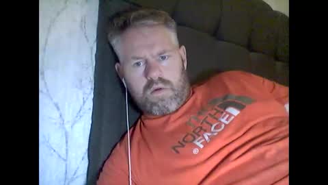 81jonnyx online show from December 2024 10:18:01 AM