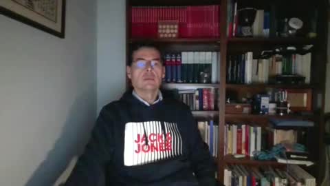 Snapshot of 8age chatting on February 2025 09:34:02 PM 8age online show from February 2025 09:34:02 PM