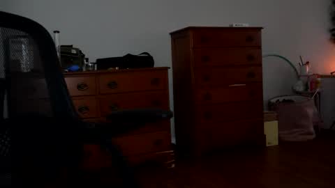 8inch_blessed online show from December 2025 04:24:02 PM