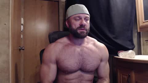 9 fat inches online show from January 2025 04:13:01 AM