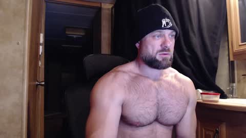 9 fat inches online show from February 2025 04:10:01 AM