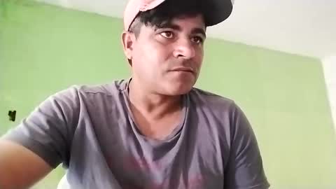 Snapshot of 9vinhocamshow chatting on December 2024 04:42:01 PM 9vinhocamshow online show from December 2024 04:42:01 PM