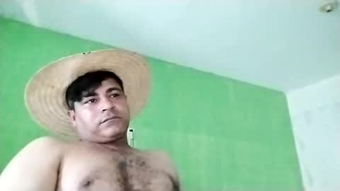 Snapshot of 9vinhocamshow chatting on December 2024 06:06:01 PM 9vinhocamshow online show from December 2024 06:06:01 PM