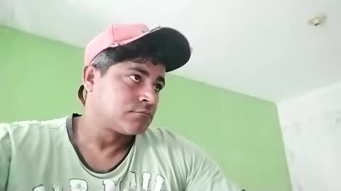 Snapshot of 9vinhocamshow chatting on December 2024 12:23:01 PM 9vinhocamshow online show from December 2024 12:23:01 PM