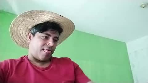 Snapshot of 9vinhocamshow chatting on December 2024 11:36:01 AM 9vinhocamshow online show from December 2024 11:36:01 AM