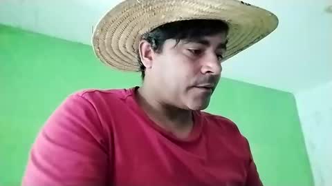 Snapshot of 9vinhocamshow chatting on January 2025 11:26:02 AM 9vinhocamshow online show from January 2025 11:26:02 AM