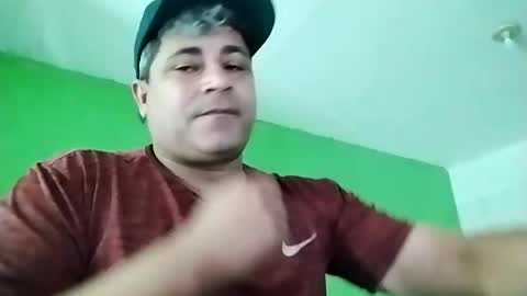Snapshot of 9vinhocamshow chatting on May 2026 10:22:02 AM 9vinhocamshow online show from May 2026 10:22:02 AM