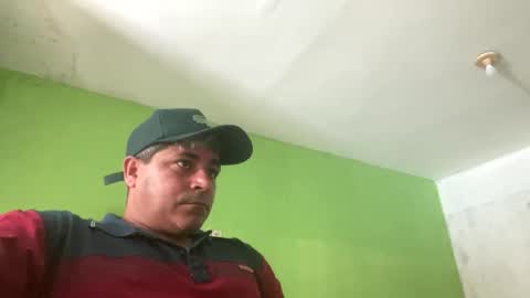 Snapshot of 9vinhocamshow chatting on May 2026 11:29:02 AM 9vinhocamshow online show from May 2026 11:29:02 AM