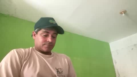Snapshot of 9vinhocamshow chatting on May 2026 12:01:01 PM 9vinhocamshow online show from May 2026 12:01:01 PM