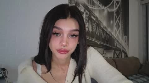 Snapshot of 9west chatting on September 2025 01:46:01 PM KARINA online show from September 2025 01:46:01 PM