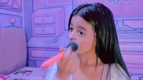 Alice  online show from December 2024 02:53:01 AM