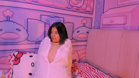 Alice  online show from February 2025 01:38:01 AM