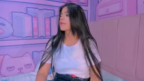 Alice  online show from March 2025 06:21:02 AM