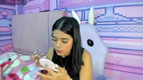 Alice  online show from October 2025 03:09:01 AM