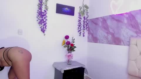 Noah  online show from June 2026 09:00:01 AM