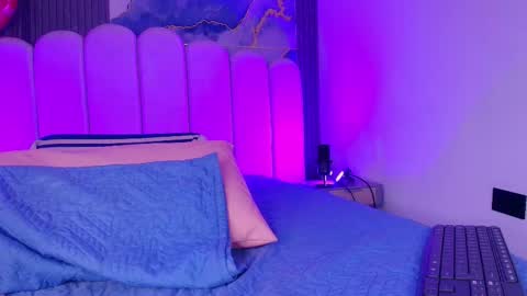  abby rouss online show from February 2026 03:05:02 AM