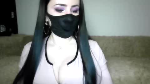 Adela online show from January 2025 03:44:01 PM