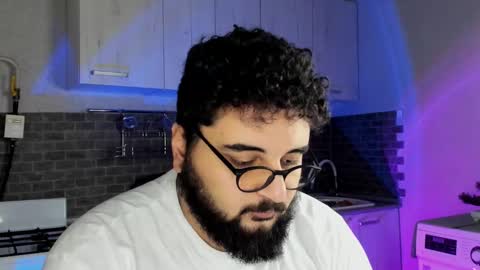 Snapshot of _alan_bear_ chatting on December 2024 08:18:01 PM Alan online show from December 2024 08:18:01 PM