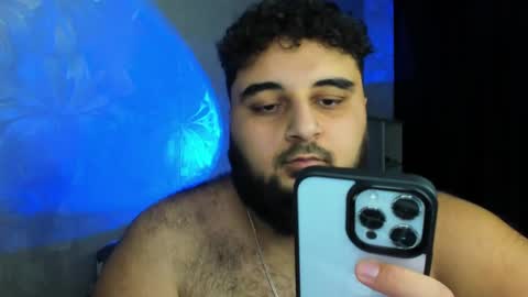 Snapshot of _alan_bear_ chatting on December 2024 08:00:02 PM Alan online show from December 2024 08:00:02 PM