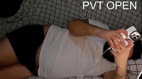 Snapshot of _alan_bear_ chatting on March 2025 04:14:01 PM Alan online show from March 2025 04:14:01 PM