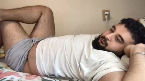 Snapshot of _alan_bear_ chatting on September 2025 12:05:02 PM Alan online show from September 2025 12:05:02 PM