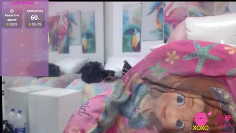 Snapshot of _alegriamartinez_ chatting on October 2025 07:43:01 PM _alegriamartinez_ online show from October 2025 07:43:01 PM