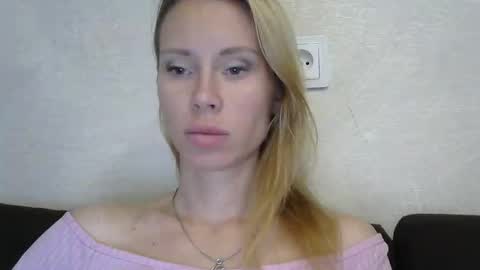 _alex1819 online show from October 2025 07:09:02 AM