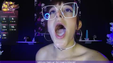 Alhanna online show from October 2025 10:43:02 PM