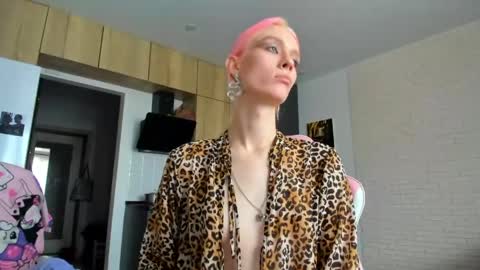 Snapshot of _alice_kitty chatting on April 2026 12:44:02 PM Gaylord online show from April 2026 12:44:02 PM