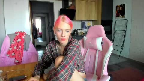 Snapshot of _alice_kitty chatting on May 2026 01:18:02 PM Gaylord online show from May 2026 01:18:02 PM
