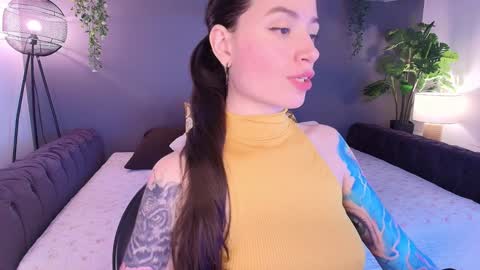 Snapshot of _aliice_1 chatting on February 2025 01:58:01 AM Alice online show from February 2025 01:58:01 AM