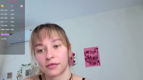 Snapshot of _alissaa_ chatting on June 2026 09:08:02 AM Alice online show from June 2026 09:08:02 AM