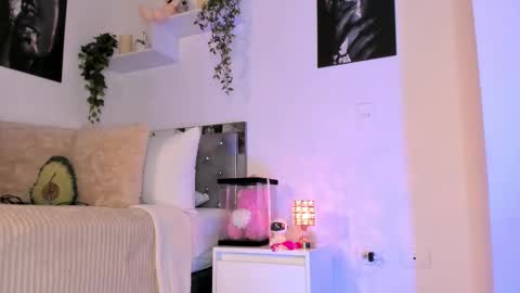 Snapshot of _alissonrose chatting on October 2025 08:07:01 PM Karo online show from October 2025 08:07:01 PM