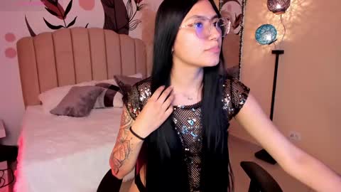 Allondra  online show from January 2025 01:37:02 AM